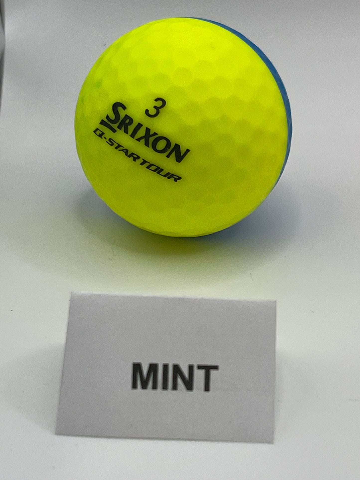 Srixon Q-Star Tour Divide - 1 Dozen